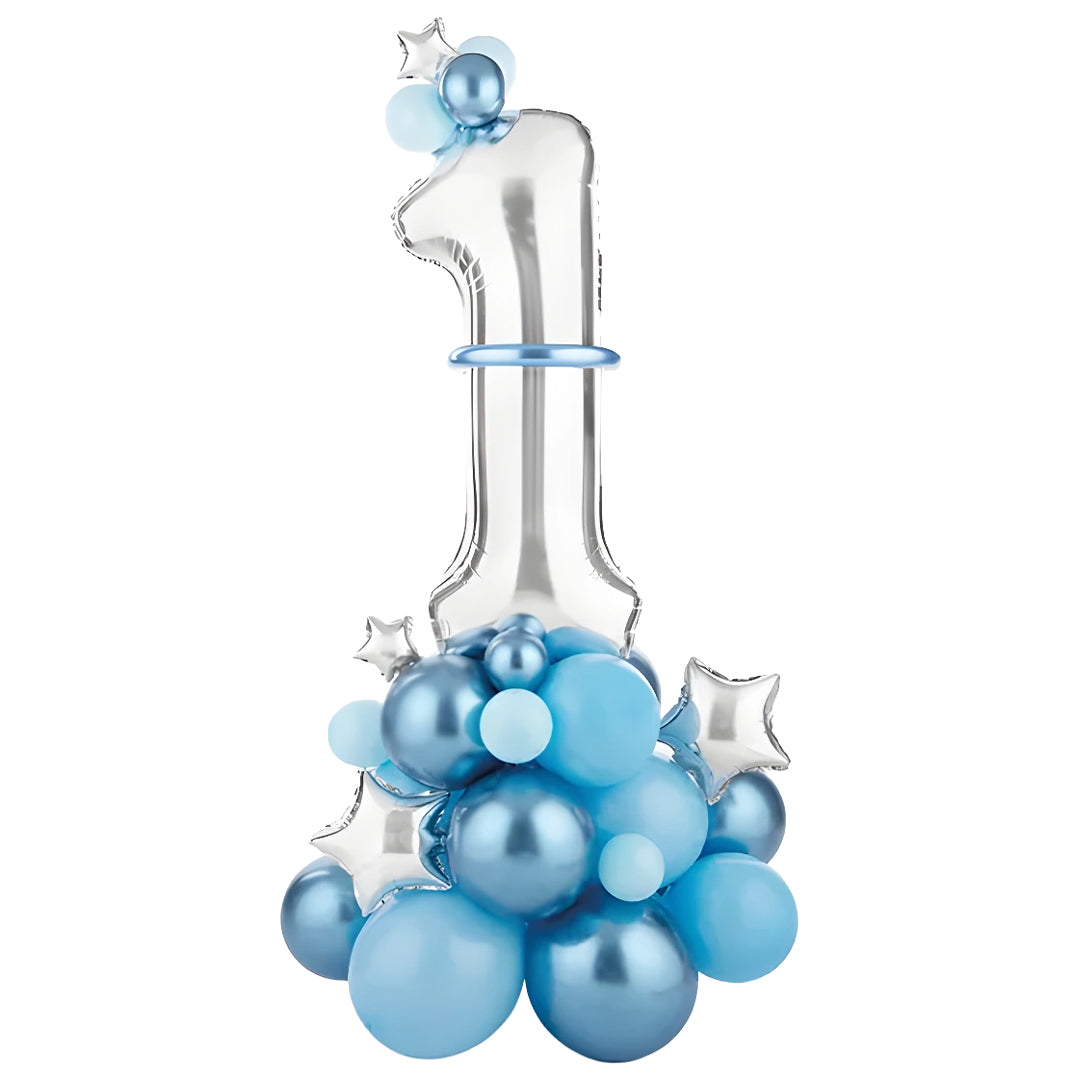 Partydeco ballonkit met een grote zilveren '1' folieballon op een basis van blauwe en zilveren ballonnen.