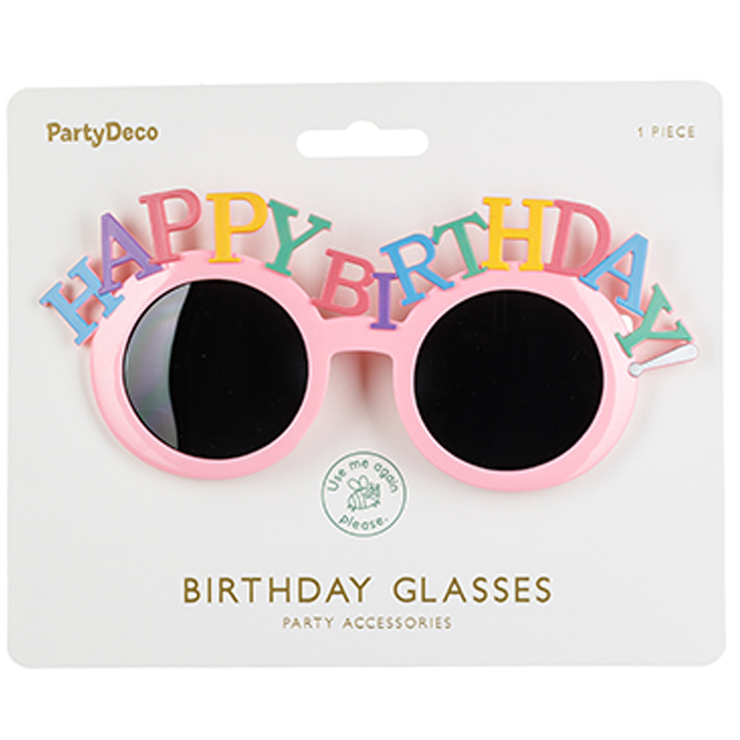 Verpakking van de PartyDeco roze feestbril met 'Happy Birthday' tekst.