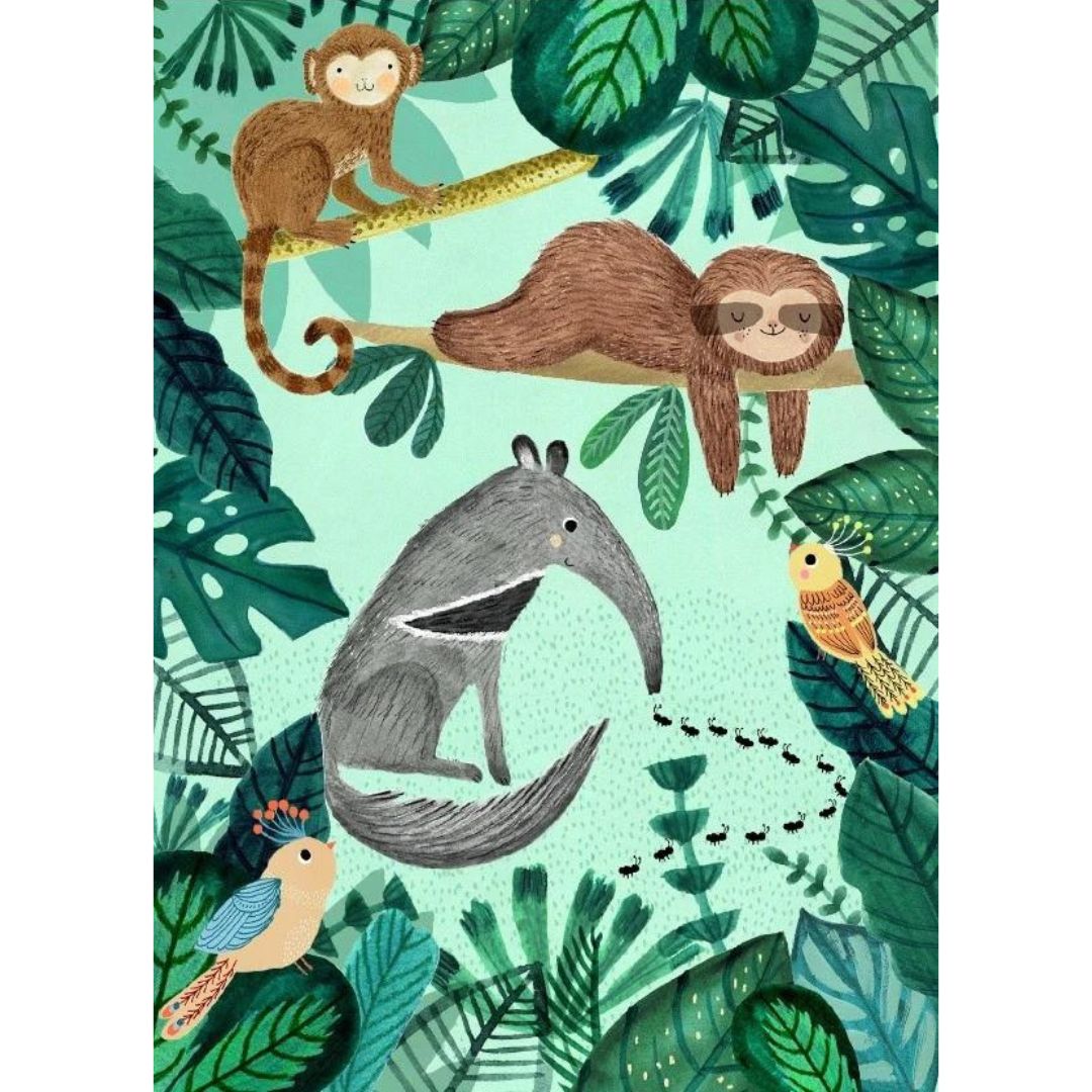 Petit Monkey ansichtkaart met een illustratie van een luiaard, miereneter, aap en vogels in de jungle.