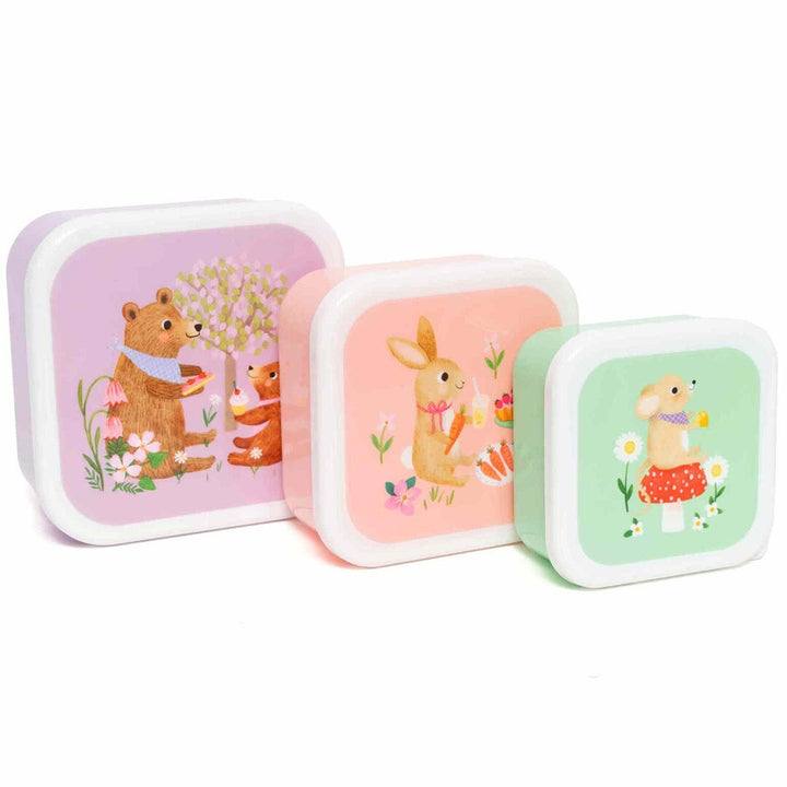 Drie petit monkey plastic snackdoosjes met deksels met dieren picknick illustraties.
