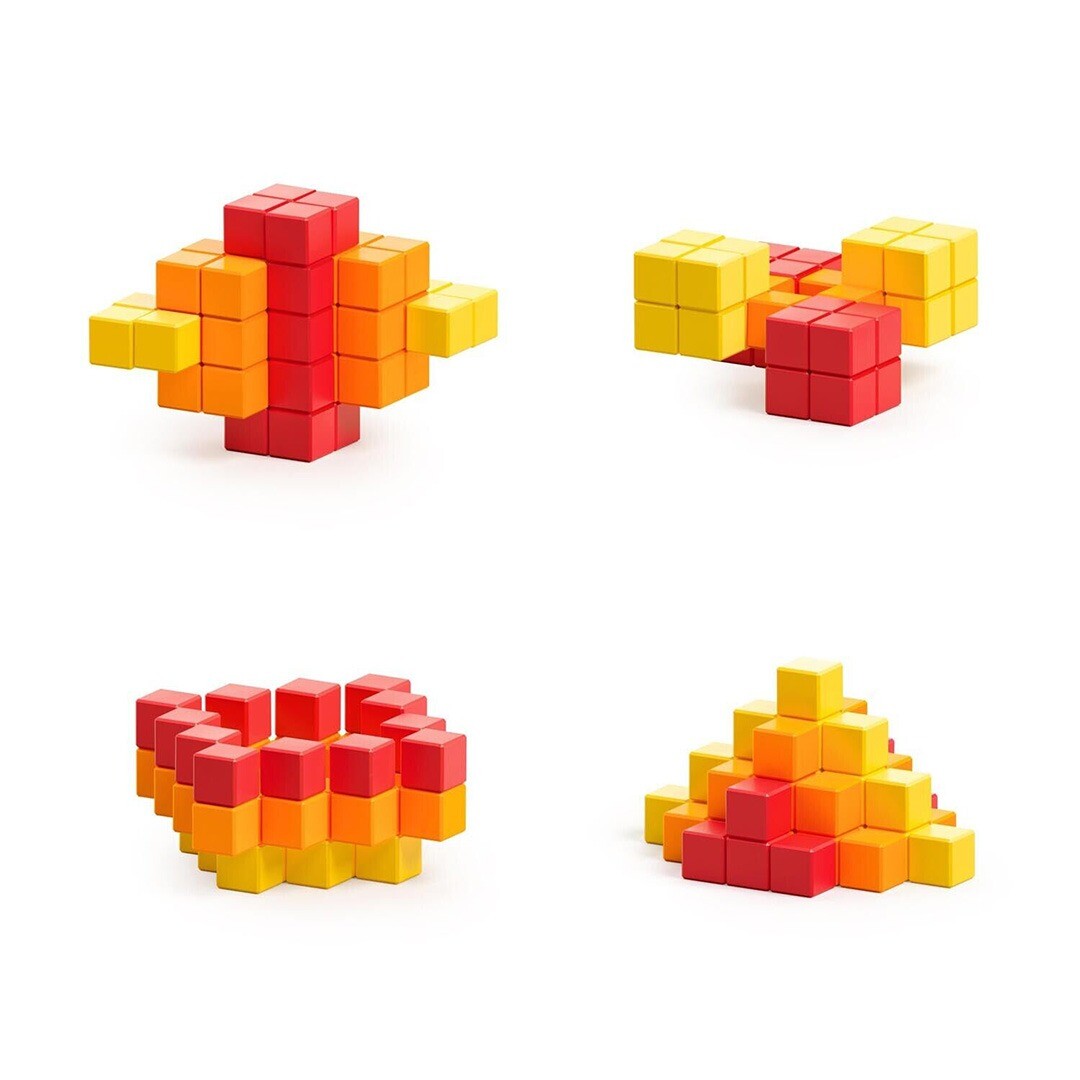 Vier voorbeelden van abstracte figuren gemaakt met rode, oranje en gele magnetische blokjes.