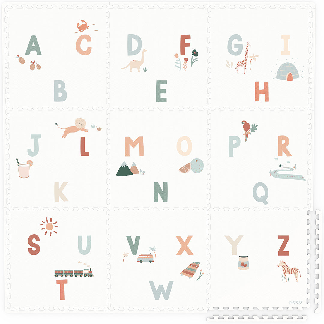 play&go foam speelmat met alfabetletters en diverse illustraties van dieren en objecten.