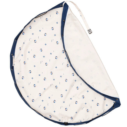 play&go waterdicht speelkleed en opbergzak met ballonpatroon, deels opgevouwen.