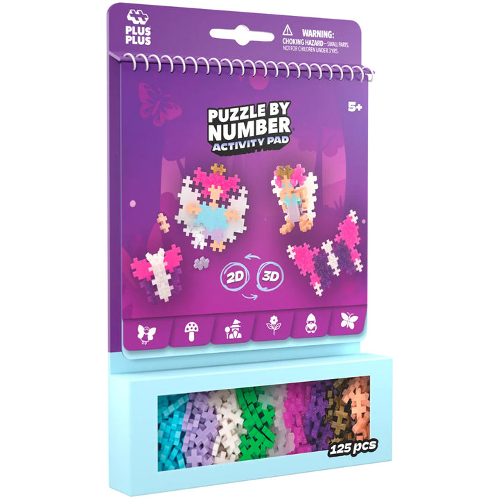 Plus-Plus Puzzle by Number Activity Pad verpakking met een paarse spiraalblok en een lade vol kleurrijke bouwblokken.