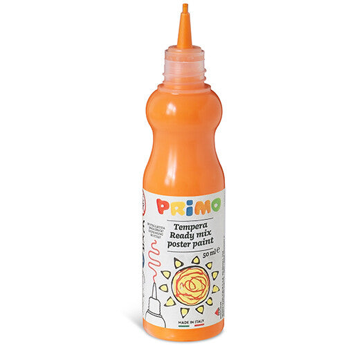 Primo oranje plakkaatverf in een knijpflesje met open dop en zichtbare spuitmond.