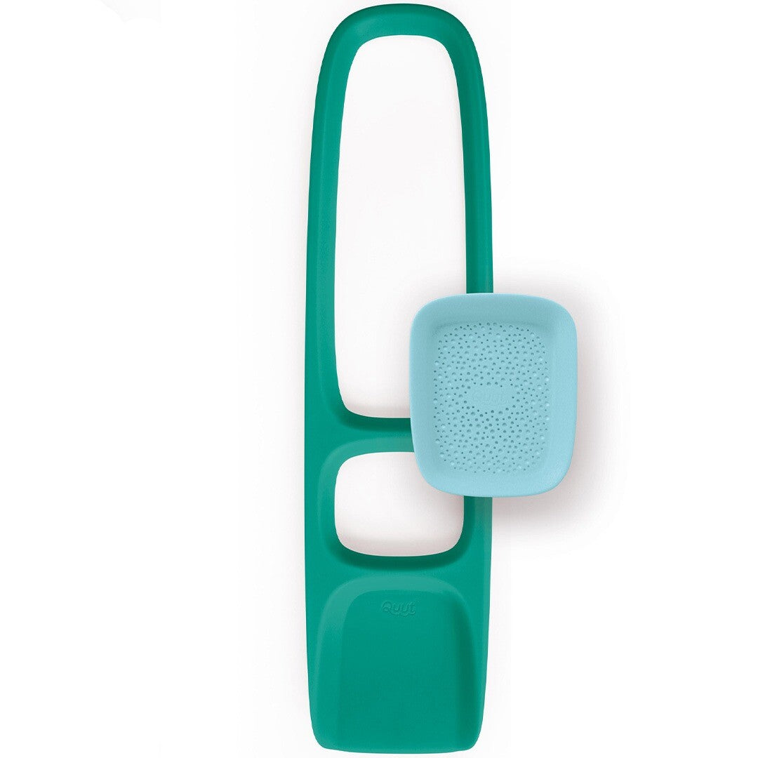 Quut schep en zeef scoppi in groen en blauw, een strand- en zandbakspeeltje.