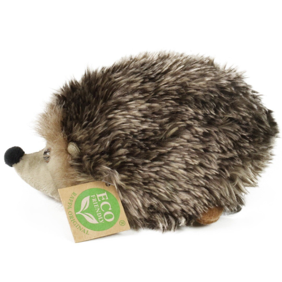 Rappa pluchen egel knuffel met 'Eco Friendly' label, van de zijkant gefotografeerd.
