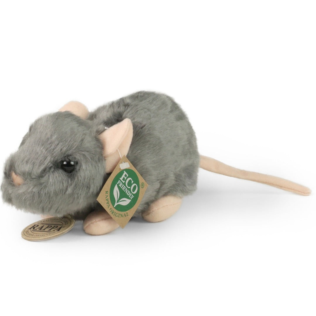 Rappa knuffelmuis van grijs pluche met een 'Eco Friendly' label, schuin van voren gefotografeerd.