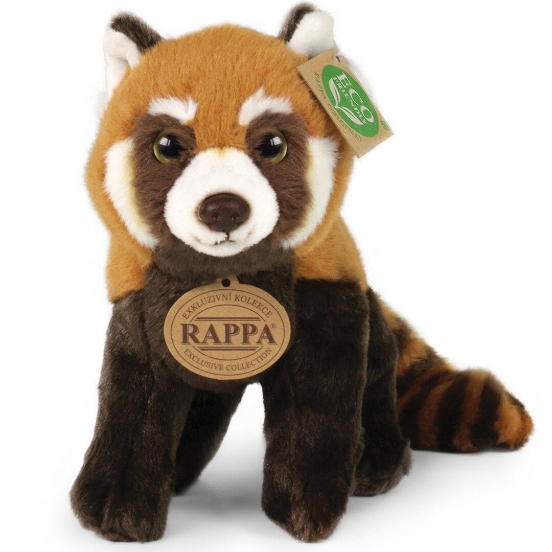 Rappa pluchen rode panda knuffel, van voren gezien, met merklabel op de borst.
