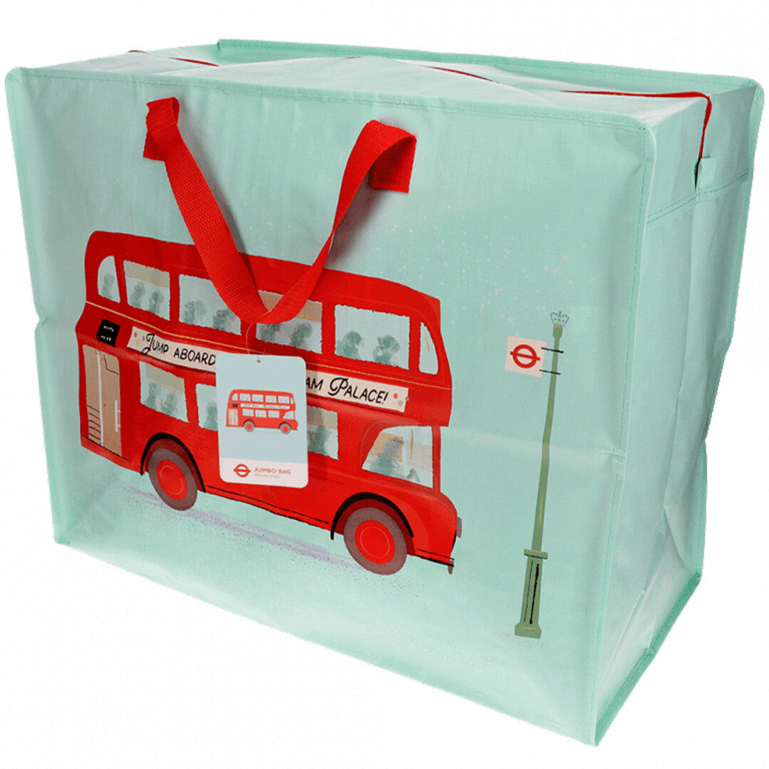 Rex London jumbo opbergtas met een rode Routemaster bus afgebeeld op de lichtblauwe tas.