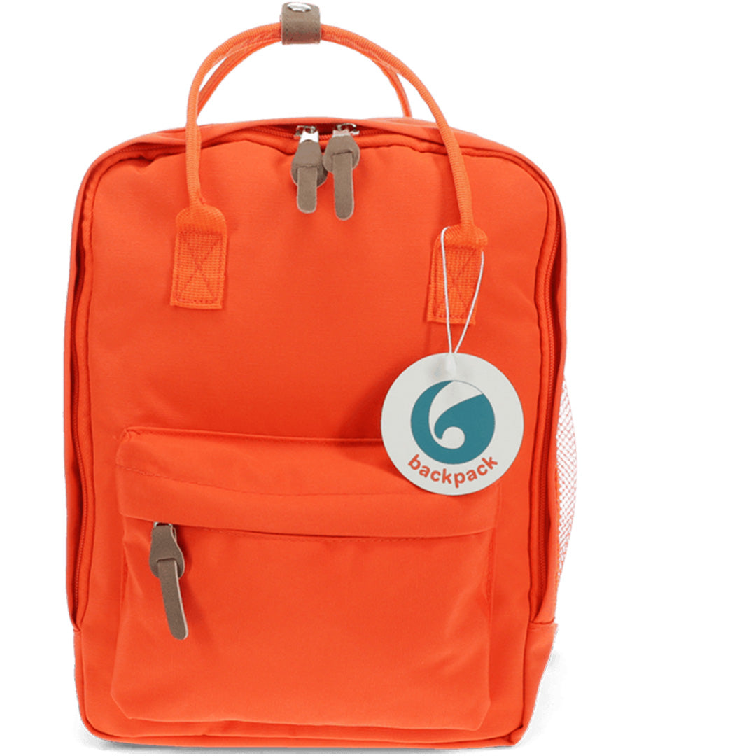 Rex London oranje kinderrugzak met productlabel aan de voorkant.