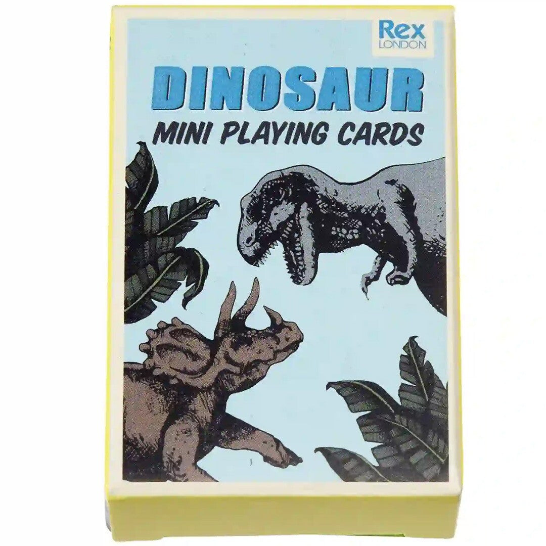 De voorkant van de Rex London verpakking van mini speelkaarten met dinosaurus thema.