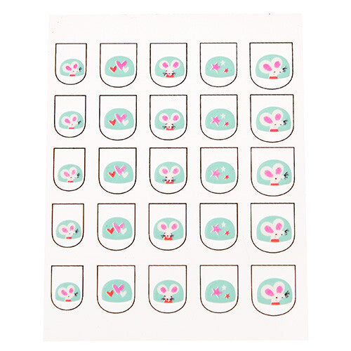 Vel met Rex London nagelstickers met patronen van muizen, harten en sterren.