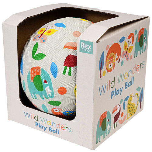 Rex London speelbal in de open kartonnen verpakking met 'Wild Wonders Play Ball' tekst en dierenillustraties.