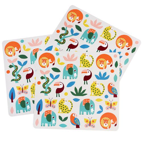 Twee vellen Wild Wonders stickers met kleurrijke jungle dieren en bladeren.