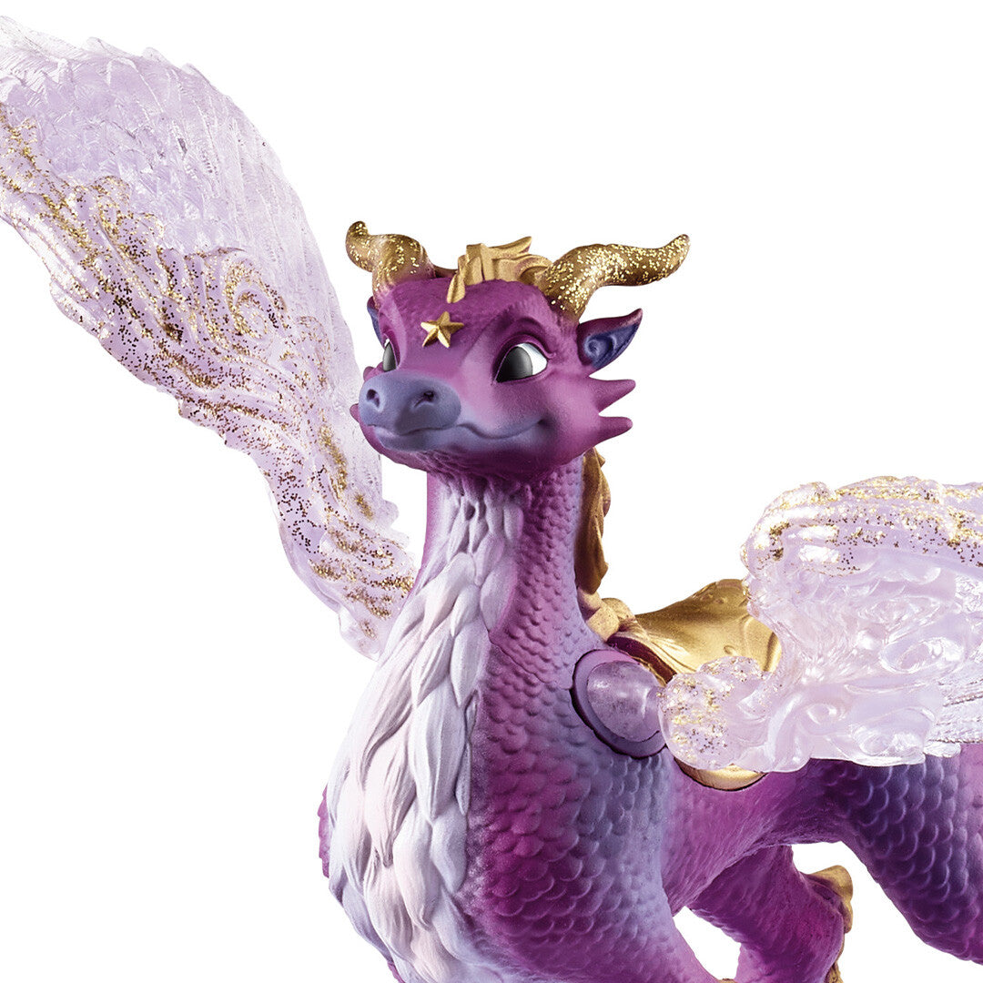 Close-up van de kop en bovenkant van de Schleich bayala sterrenhemel draak met gouden hoorns en glittervleugels.