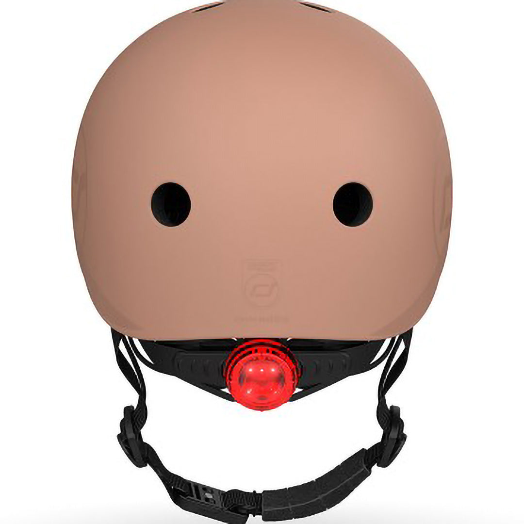 Scoot & Ride kinderhelm in beige kleur, recht van achteren gezien met rood achterlicht.