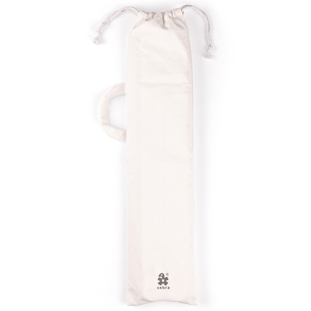 Sebra opbergtas van lichtgekleurd textiel voor de babygym.