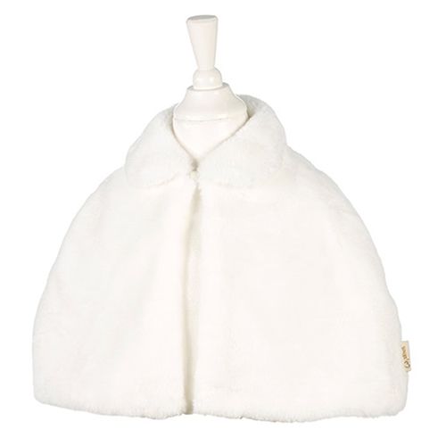 Souza for Kids witte faux fur cape op een paspop.