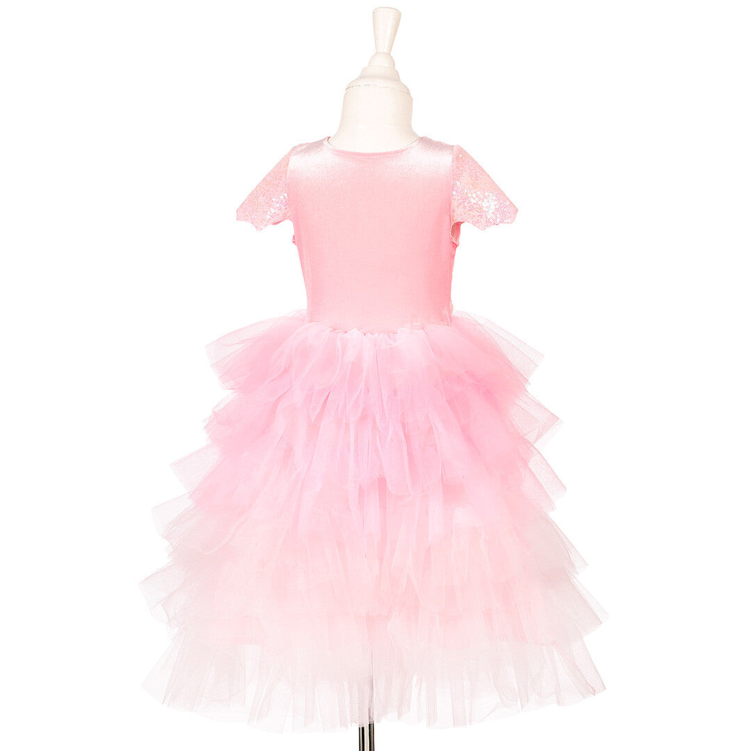 De achterkant van de Souza for Kids roze prinsessen feestjurk met gelaagde tule rok op een paspop.