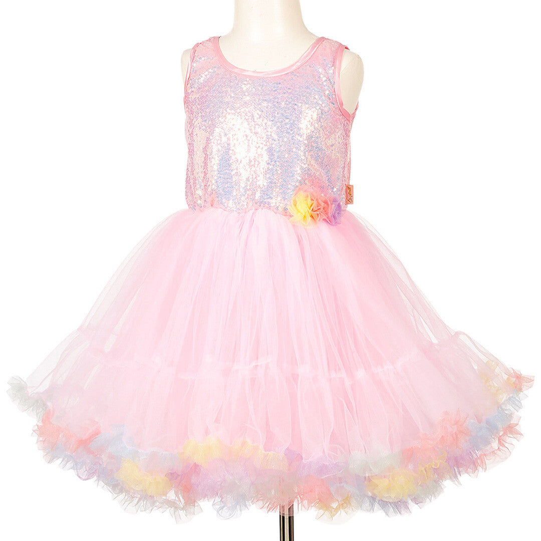 Souza for kids roze feestjurk met pailletten top, roze tule rok en regenboogkleurige ruches.