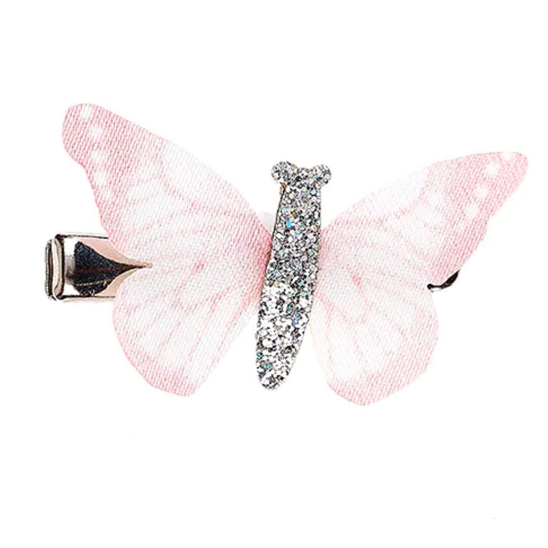 Een roze Souza for Kids kinder haarspeldje in de vorm van een vlinder met glitterlijfje.