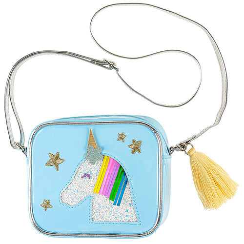 Souza for Kids lichtblauwe kinderschoudertas met glitter eenhoorn, regenboogmanen en sterren, en een gele kwast.