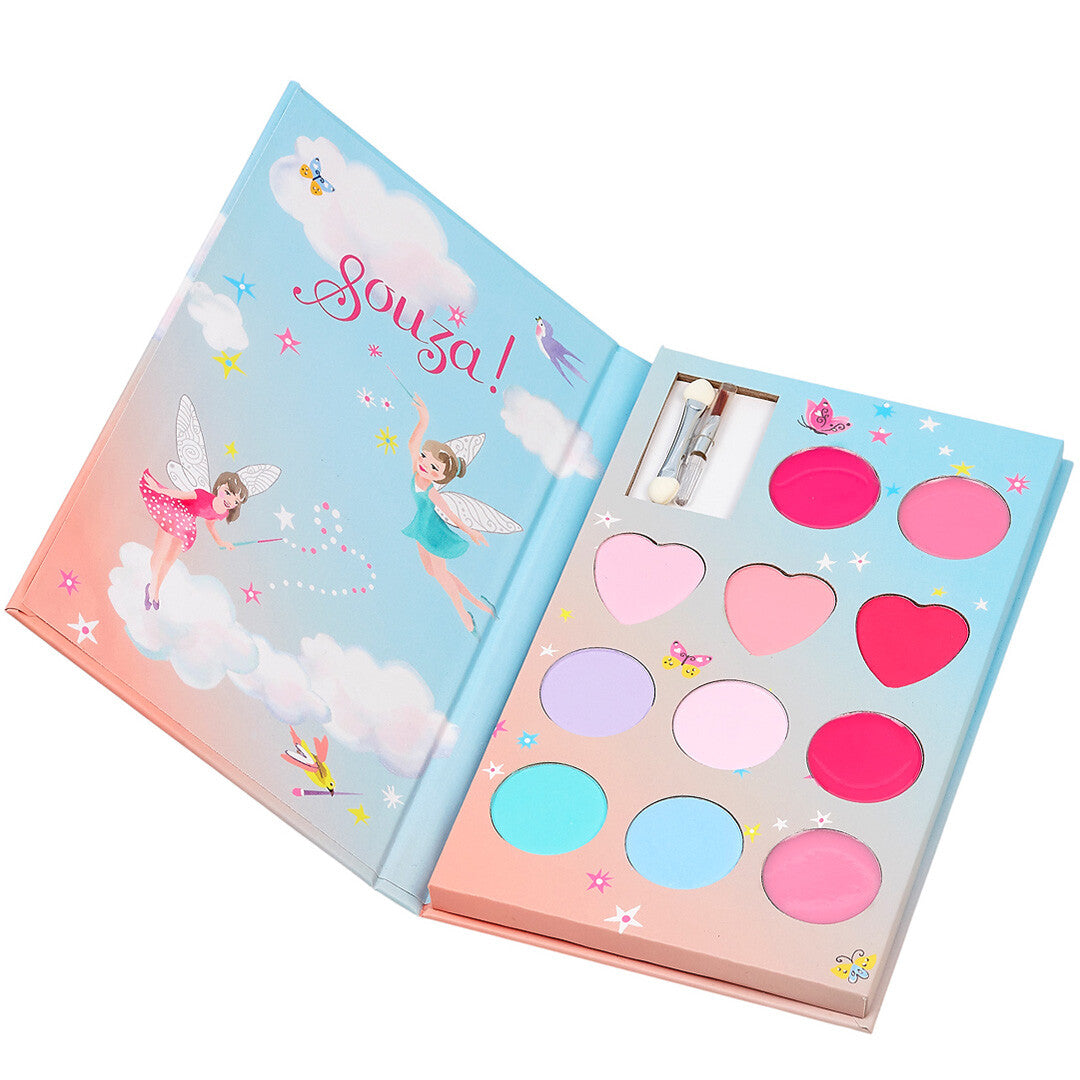 Souza for kids make-up kit voor kinderen, opengeklapt met diverse kleuren oogschaduw en lipgloss en een illustratie van elfjes.
