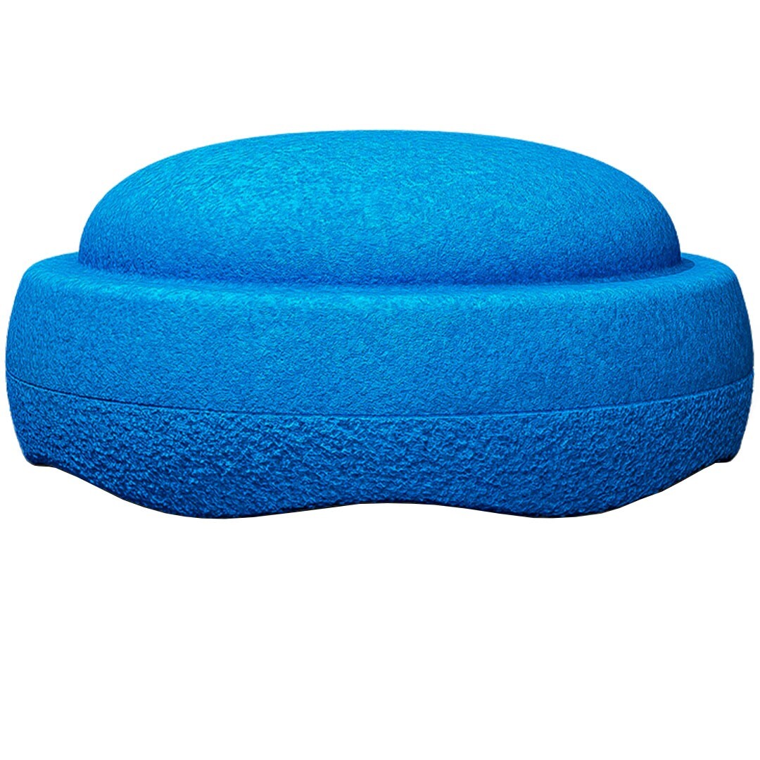 Een blauw stapelstein schuimrubberblok met textuur, schuin van voren gefotografeerd.
