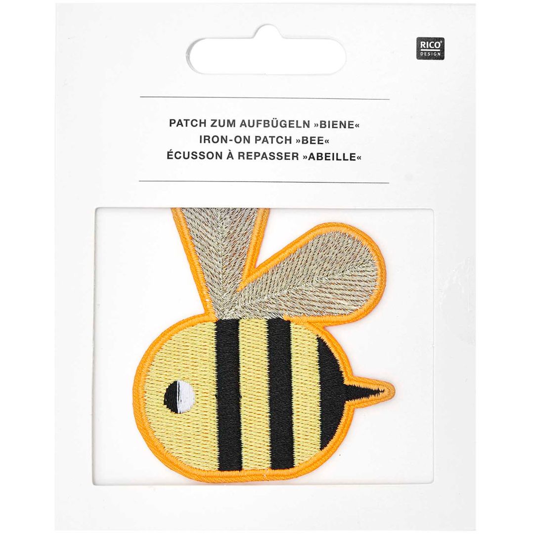 Rico Design verpakking van een opstrijkpatch in de vorm van een bij.