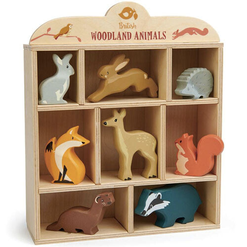 Tender Leaf Toys houten display met acht bosdierenfiguurtjes.
