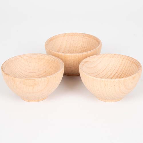 Drie tickit houten bakjes naturel, schuin gefotografeerd.