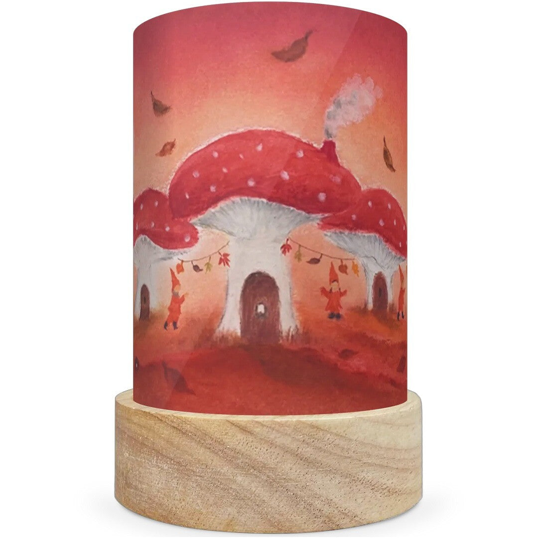 Toverlux lichtkaart voor een lantaarn met een illustratie van rode paddenstoelenhuizen en kabouters.