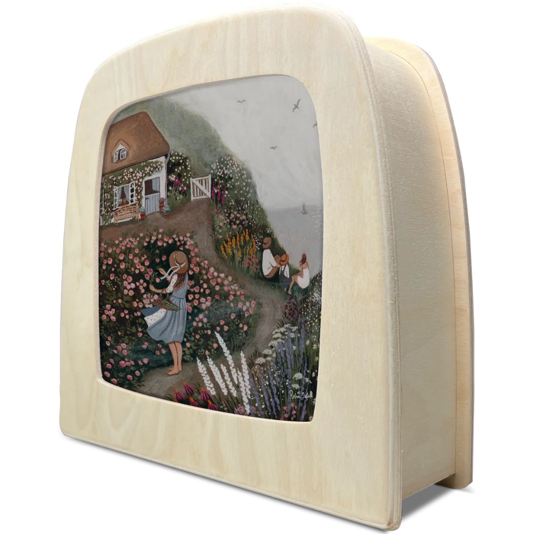 Schuine weergave van de Toverlux toverplaat 'rozenhuisje' in een houten toverlamp.