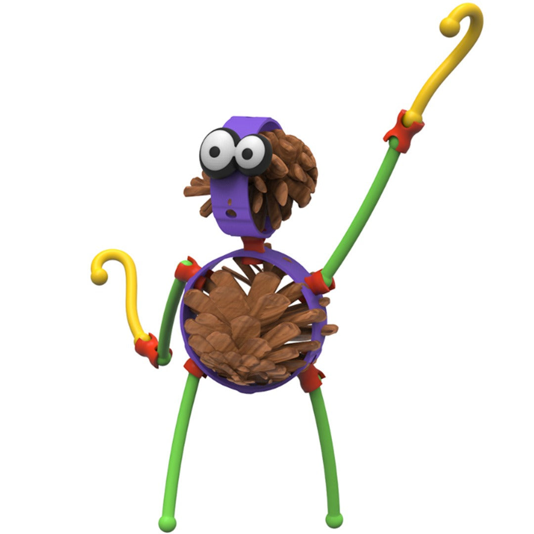 Een Toyi figuur gemaakt van twee dennenappels en paarse, groene en gele bouwdelen.