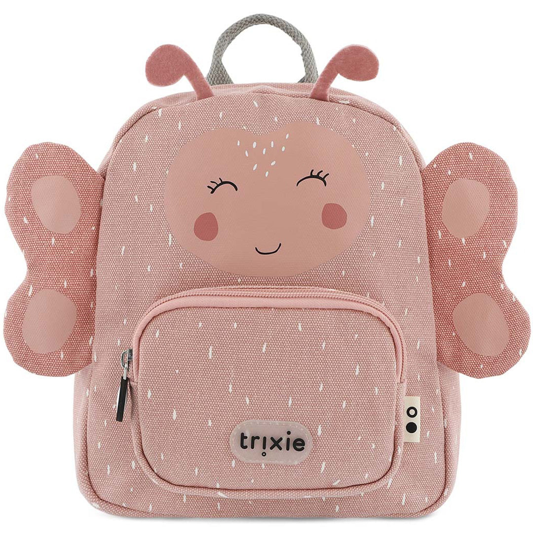 Trixie kleuterrugzak Mrs. Butterfly, roze met vlindergezicht en vleugels, van voren gezien.