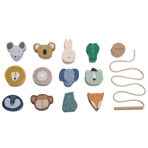 Trixie educatief speelgoed: een collectie houten rijgkralen in de vorm van diverse dieren en een rijgtouw.