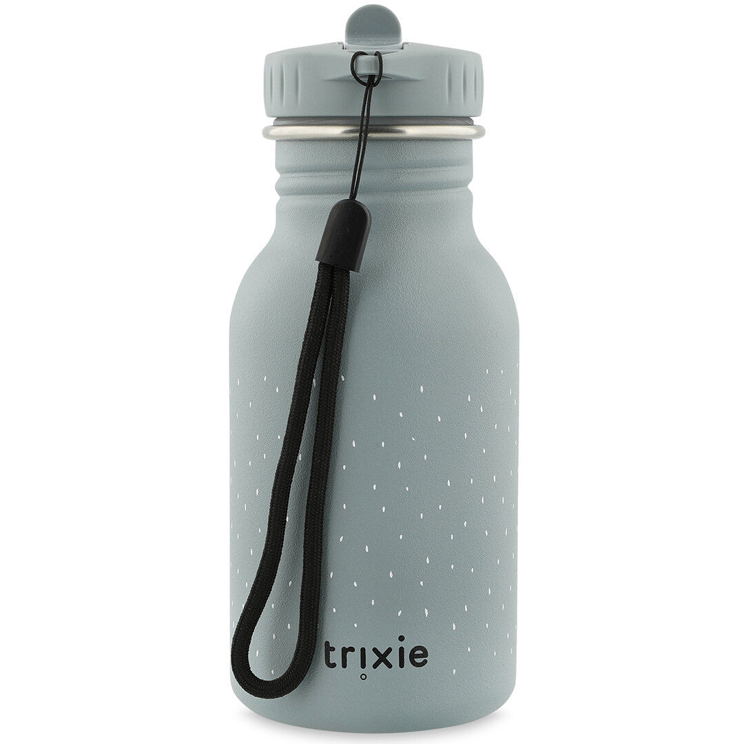 Achteraanzicht van de Trixie kinderdrinkfles met logo en draaglus.