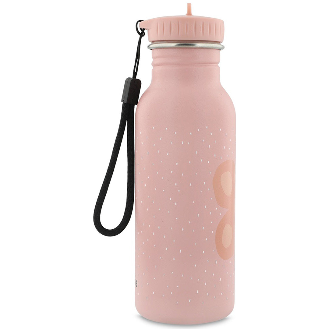Schuine weergave van de roze Trixie kinder drinkfles met een deel van de vlinderillustratie, witte stippen en een zwarte draaglus.