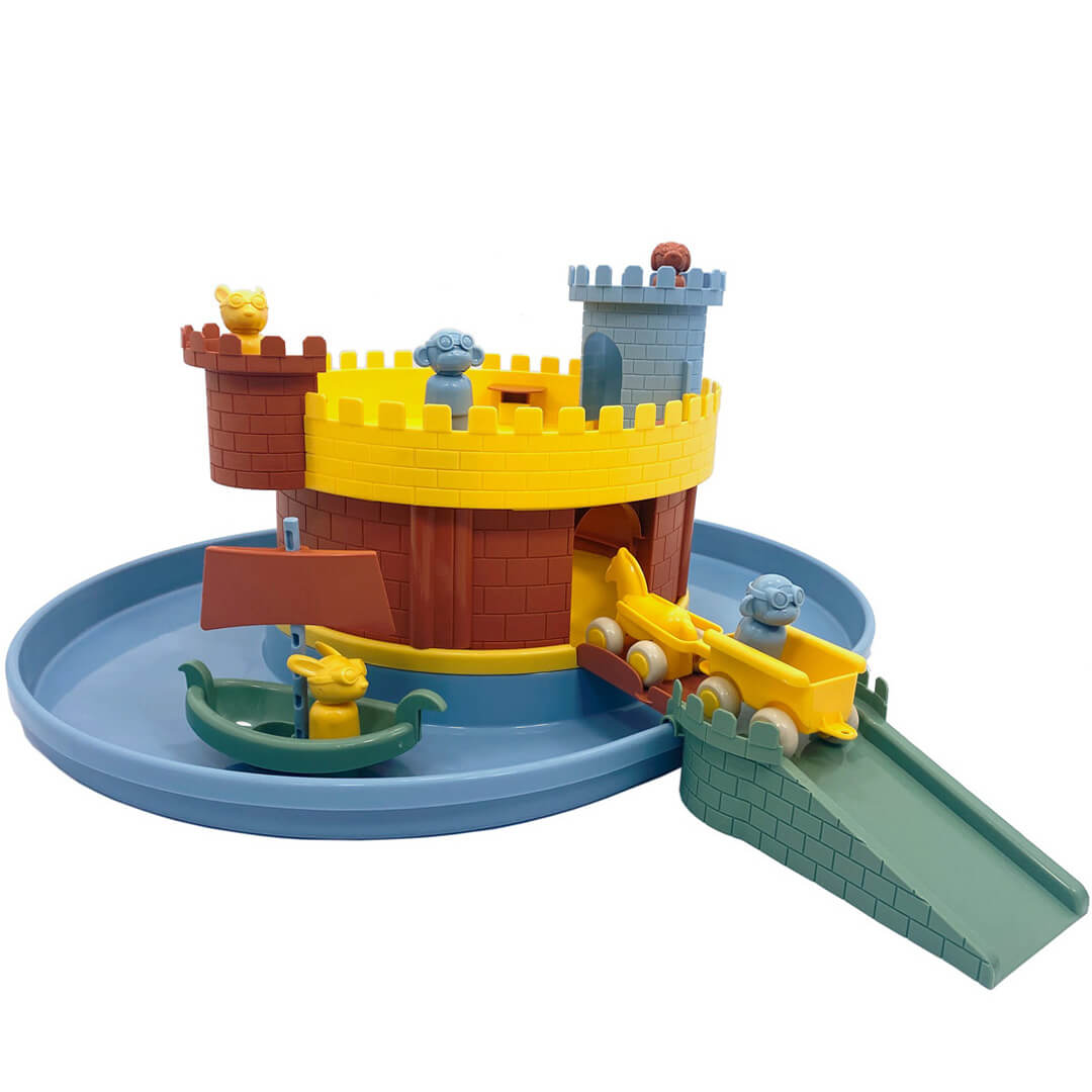 Viking Toys Re:line kasteelspeelset met slotgracht, bootje en karretje.