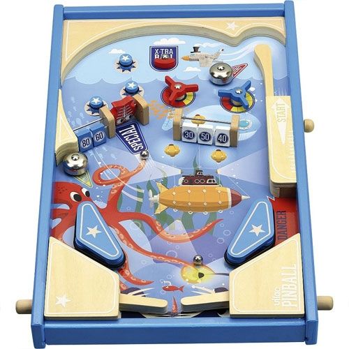 Vilac houten flipperspel met blauwe rand en onderwaterillustraties.