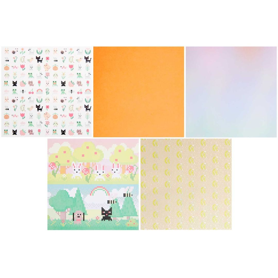 Vijf vellen Rico Design origami papier met patronen van pixel dieren, effen oranje, pastelkleuren, een pixel landschap en gele maantjes.
