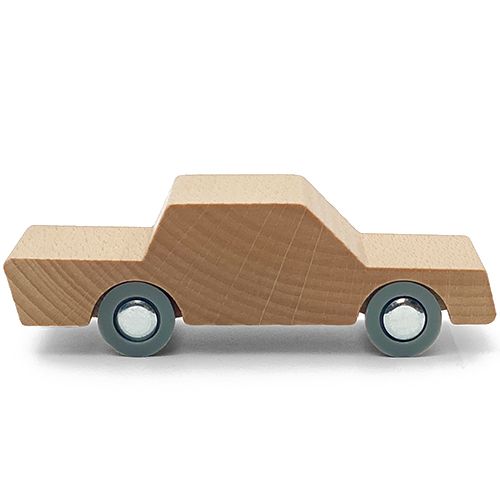 waytoplay houten speelgoedauto in beige, van de zijkant.