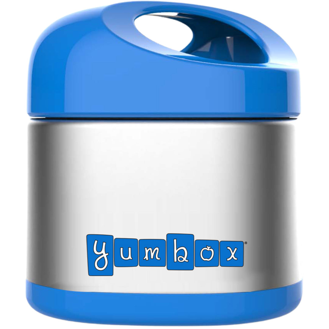 Yumbox rvs voedselpot in blauw en zilver met blauwe deksel en handvat.